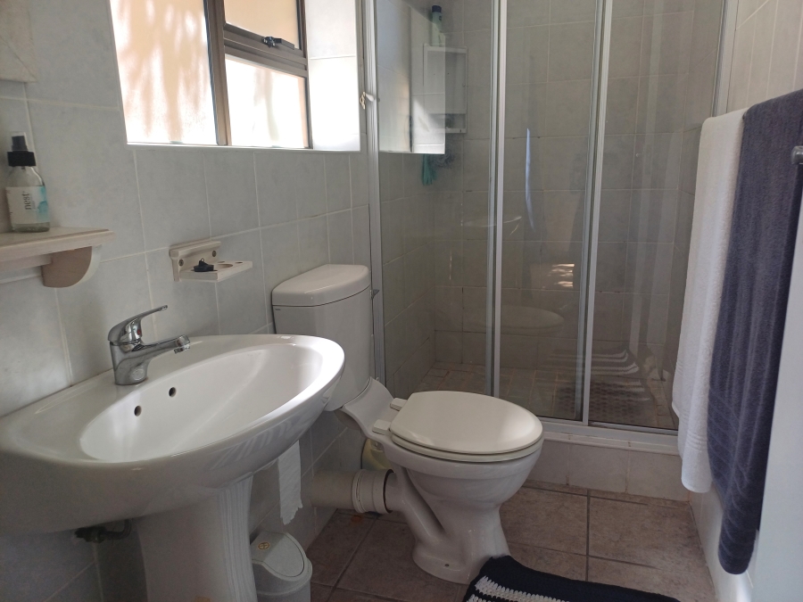 3 Bedroom Property for Sale in Menkenkop Western Cape